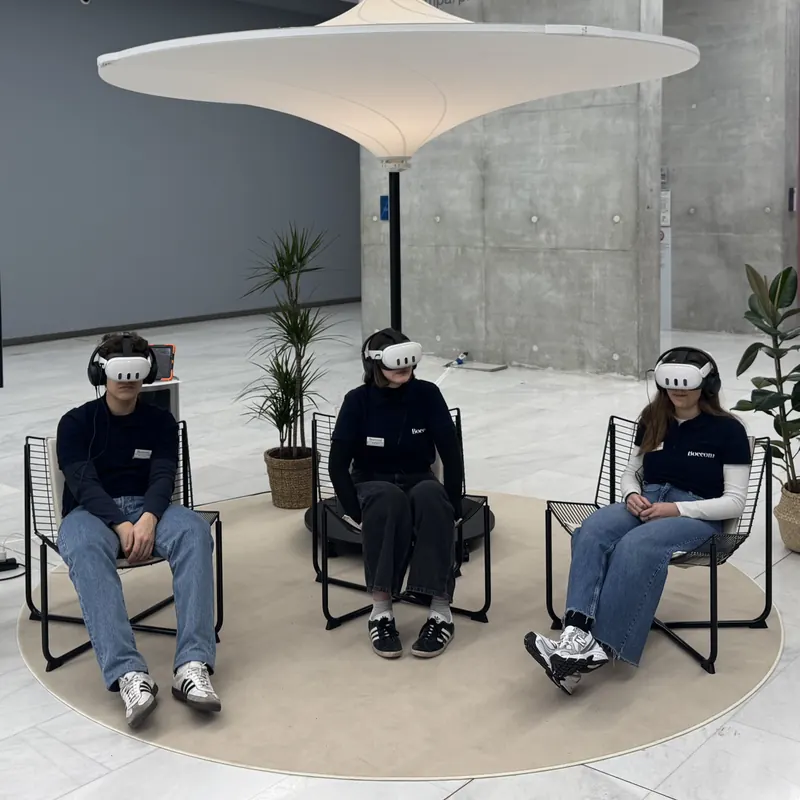 Immersive installation for students with Intesa Sanpaolo